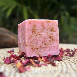 Rose Broyee Exfoliating Cube Soap - 150g